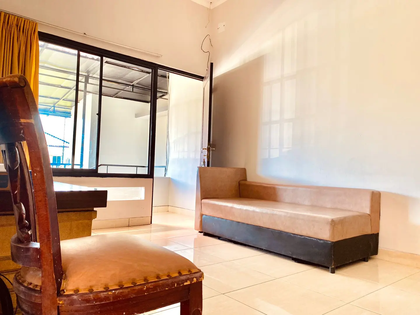 foto properti Behomy A House