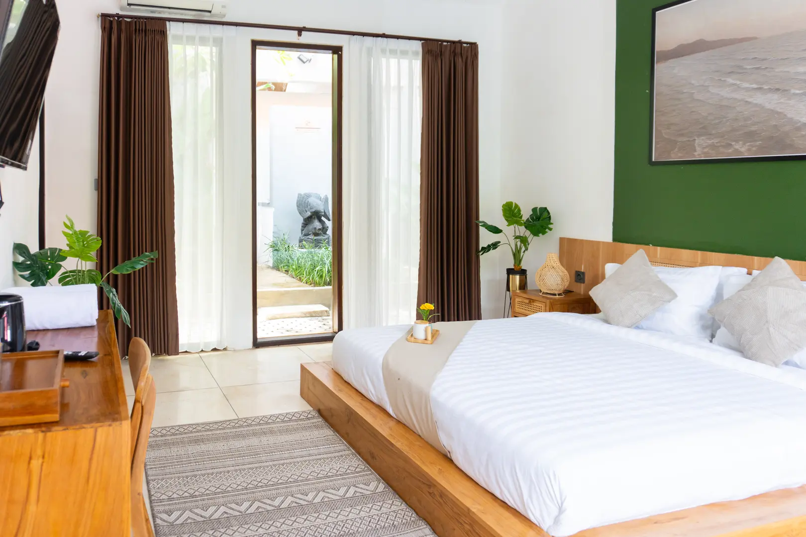 foto kamar Tipe Deluxe properti Purnava Village By Behomy