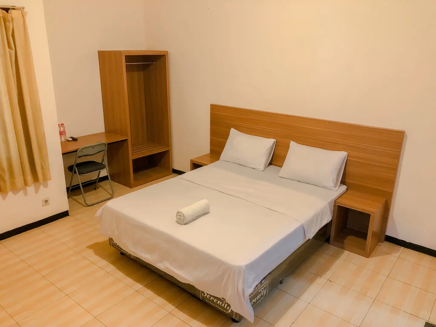 foto kamar Tipe Deluxe properti Behomy Cozynest AA4
