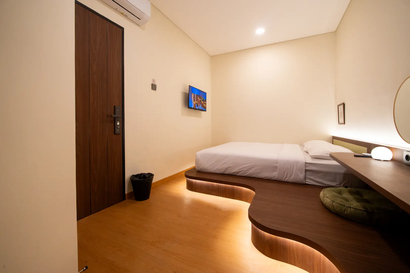 foto kamar Tipe Standar properti Hoteru By Behomy