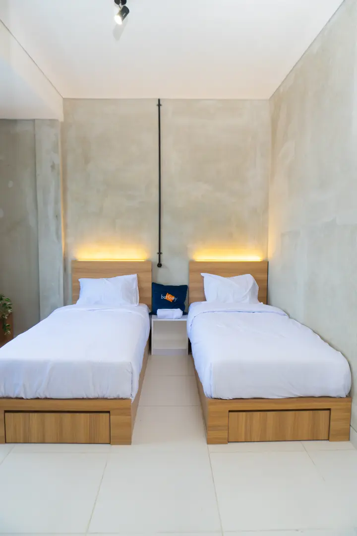 foto kamar Tipe Twin Bed properti Behomy Crown Cikokol