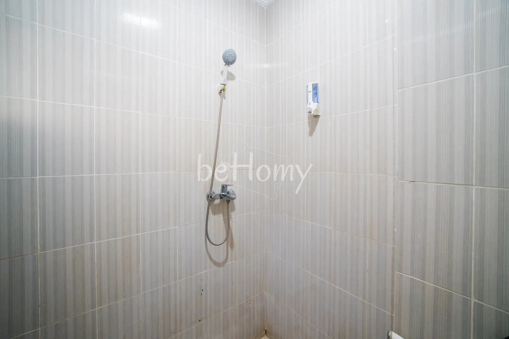 foto kamar Tipe Balcony properti Behomy Harlin Solo