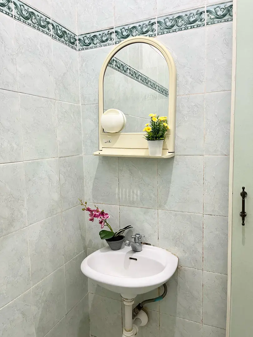 foto kamar Tipe Standar properti Behomy A9 Siwalankerto